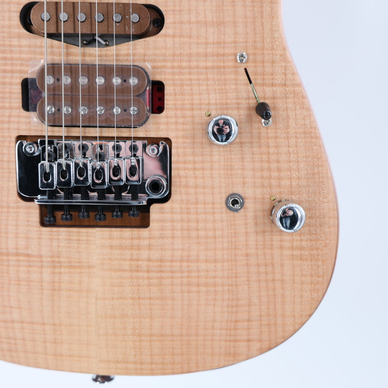 Charvel Guthrie Govan Signature HSH Flame Maple
