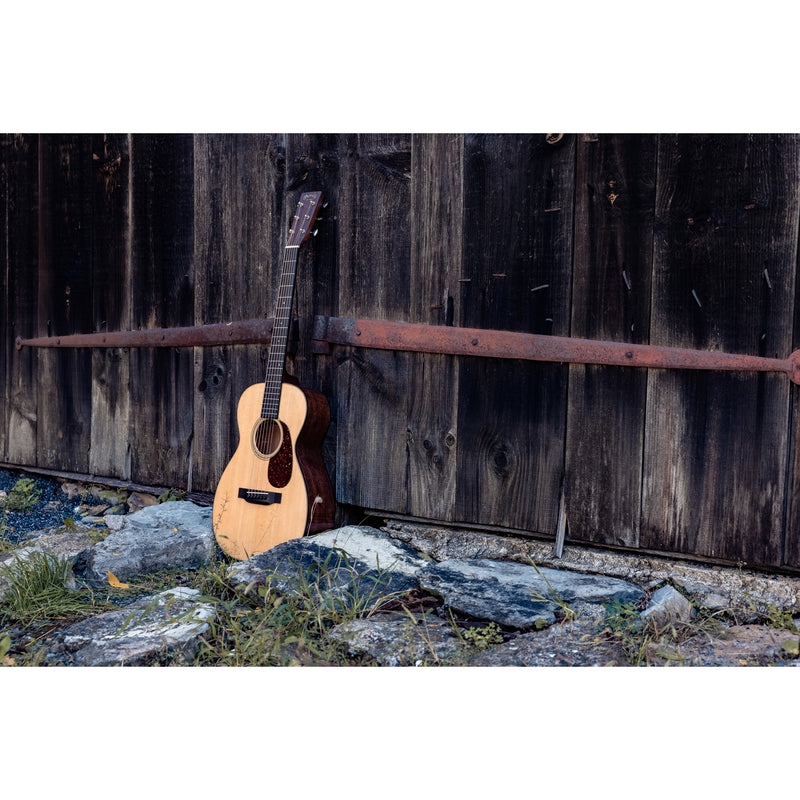 Martin 0-18 Acoustic Parlor Guitar - Natural Gloss