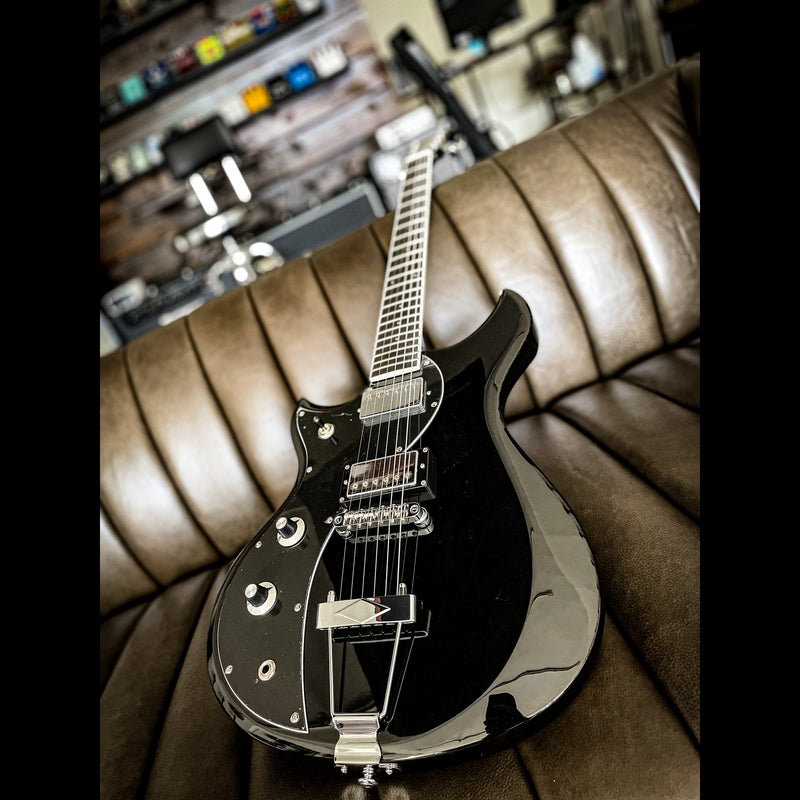 Dunable Cyclops Left- Handed DE Series Guitar - Black