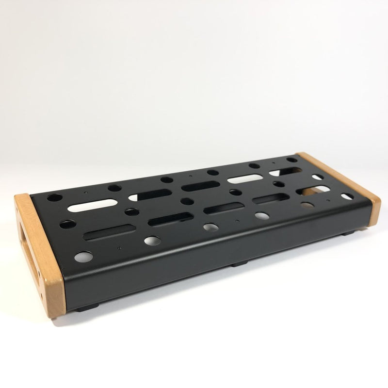 Emerson 7X18 Pedal Board