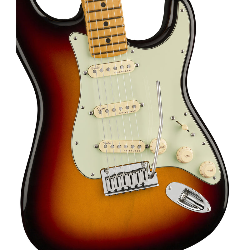 Fender American Ultra Stratocaster w/Maple Fretboard - Ultraburst
