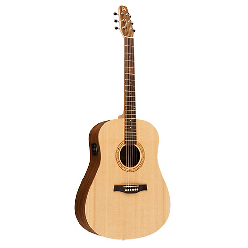 Seagull Walnut Dreadnaught IT