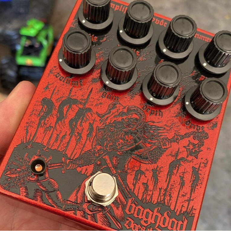 Does It Doom Baghdad High Gain Overdrive and Preamp Pedal - OG Black & Red Colorway