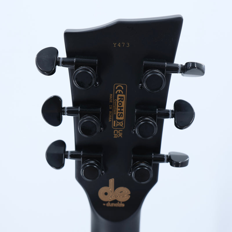 Dunable Yeti DE Matte Black Swamp Ash Guitar