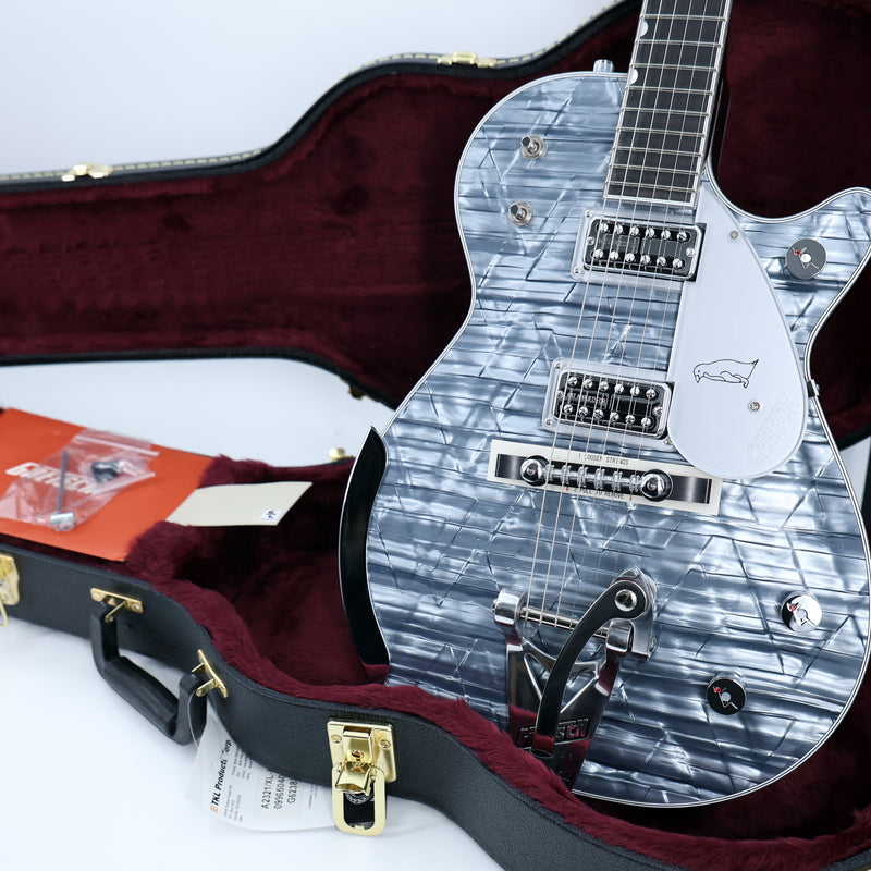 Gretsch G6134T-58 Limited Edition Penguin with String-Thru Bigsby - Light Blue Pearl