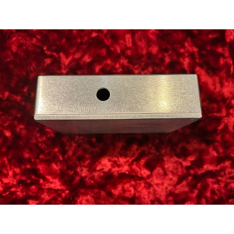 Hammond Pedal Enclosure Chassis Empty Box - Predrilled Diecast Aluminum