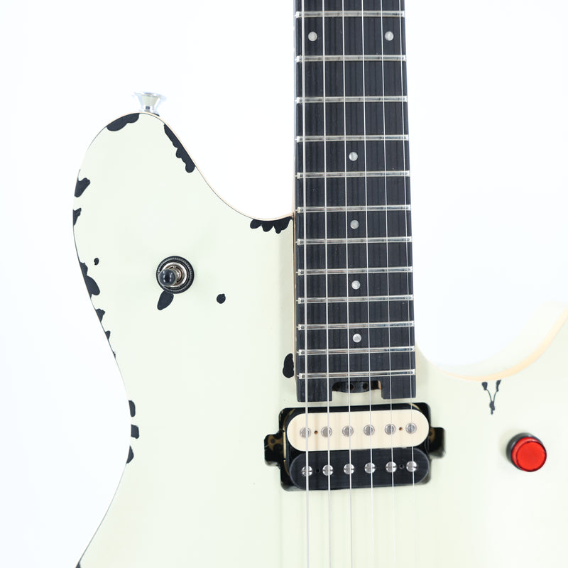 EVH Limited Edition Wolfgang Special Striped Series Guitar w/ Gig Bag - Distressed Ivory