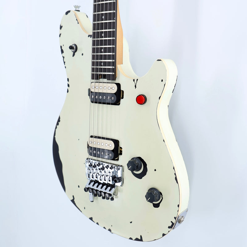 EVH Limited Edition Wolfgang Special Striped Series Guitar w/ Gig Bag - Distressed Ivory