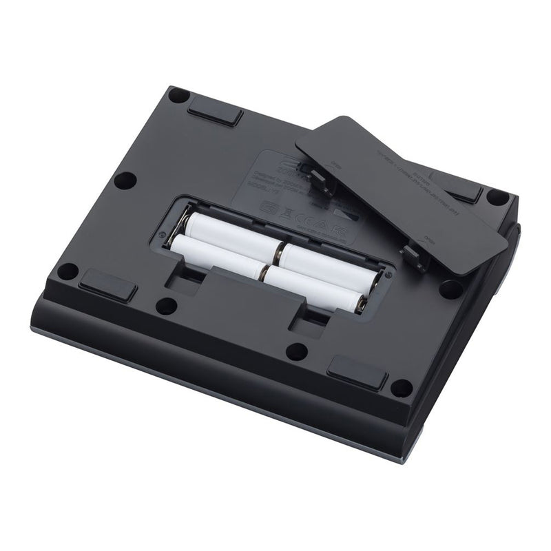 Zoom V3 Multi-effects Vocal Processor and USB Audio Interface with 1 XLR Input