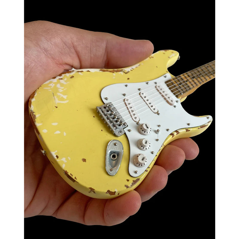 Axe Heaven Yngwie Malmsteen Mini Fender Strat Heavily Worn Olympic White Mini Guitar Replica