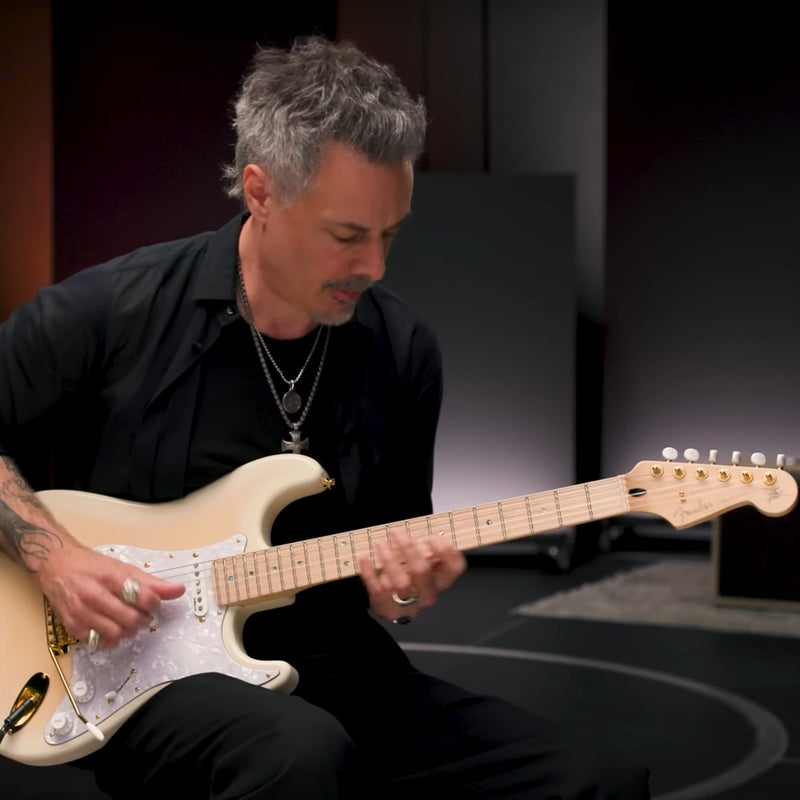 Fender Richie Kotzen Stratocaster - Transparent Red Burst