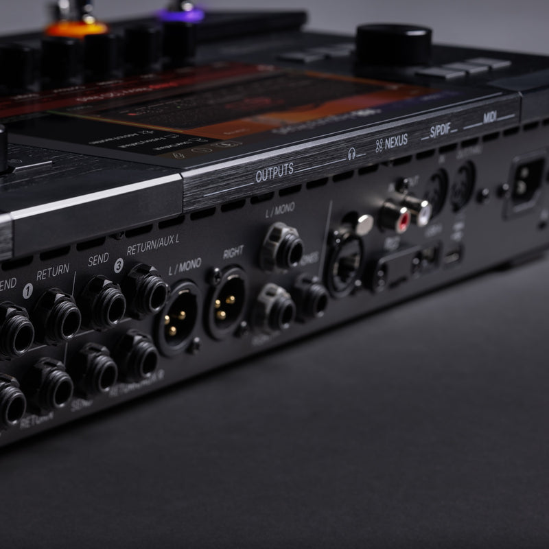 Line 6 Helix Stadium XL Amp Modeler and Effects Processor