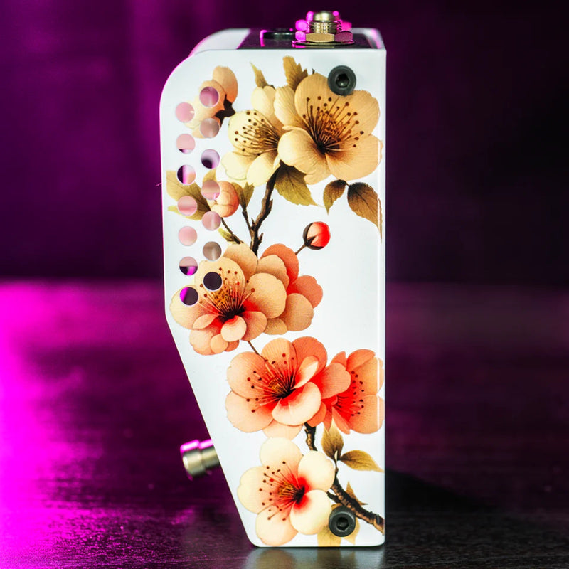 ThorpyFX Hanami Fuzz Pedal