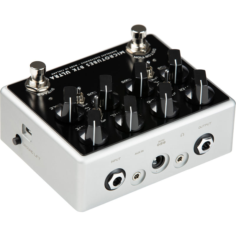 Darkglass Microtubes B7K Ultra V2 Analog Bass Preamp Pedal w/ Aux In