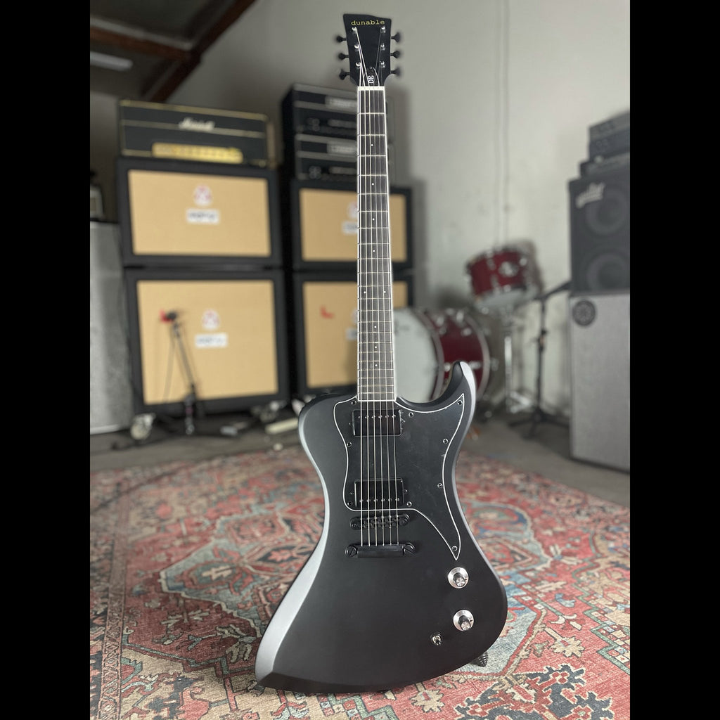 Dunable R2 DE Series Guitar - Matte Black