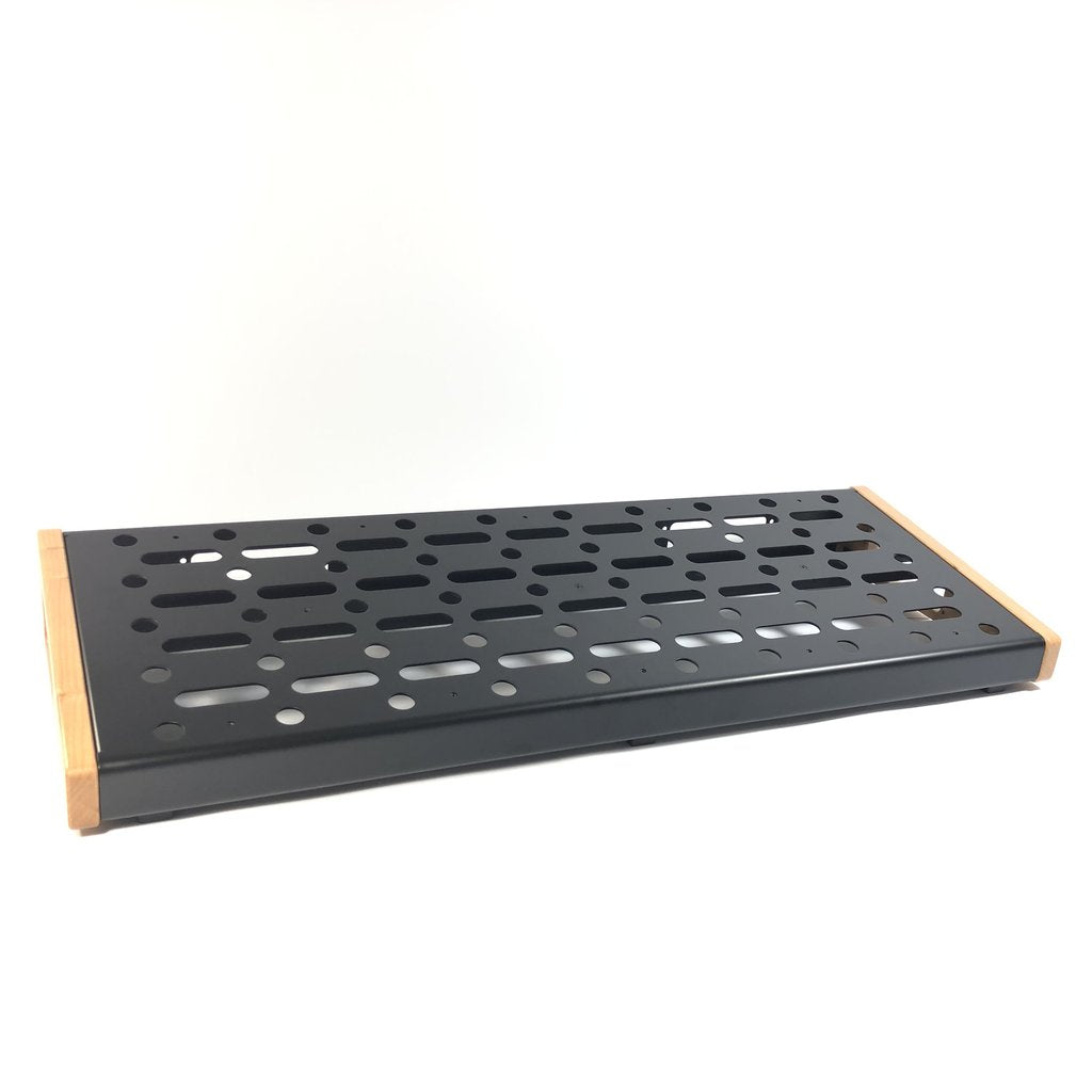 Emerson 12X32 Pedal Board
