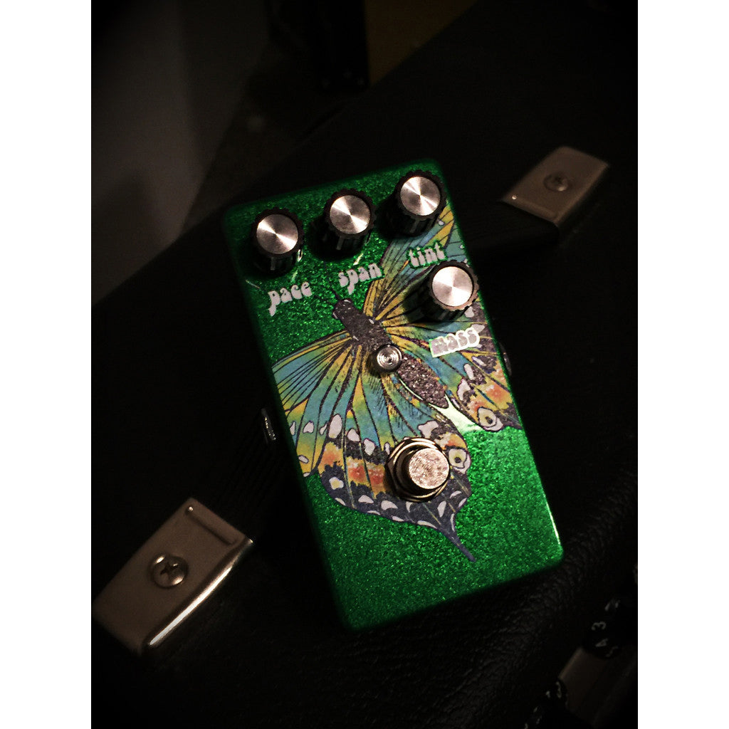 butterfly pedal Lovepedal Butterfly Kiss Chorus Pedal